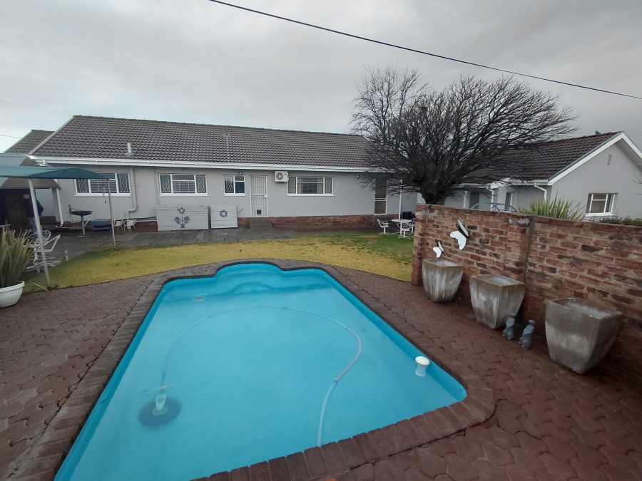 3 Bedroom Property for Sale in Burgersdorp Eastern Cape